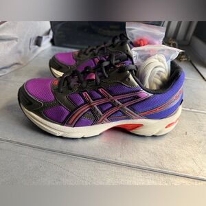 ASICS Kith Marvel collab. Magneto color way. Size 5 Men’s/Kids.